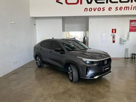 FIAT FASTBACK 1.0 TURBO 200 HYBRID AUDACE CVT FIAT FASTBACK 1.0 TURBO 200 HYBRID AUDACE CVT